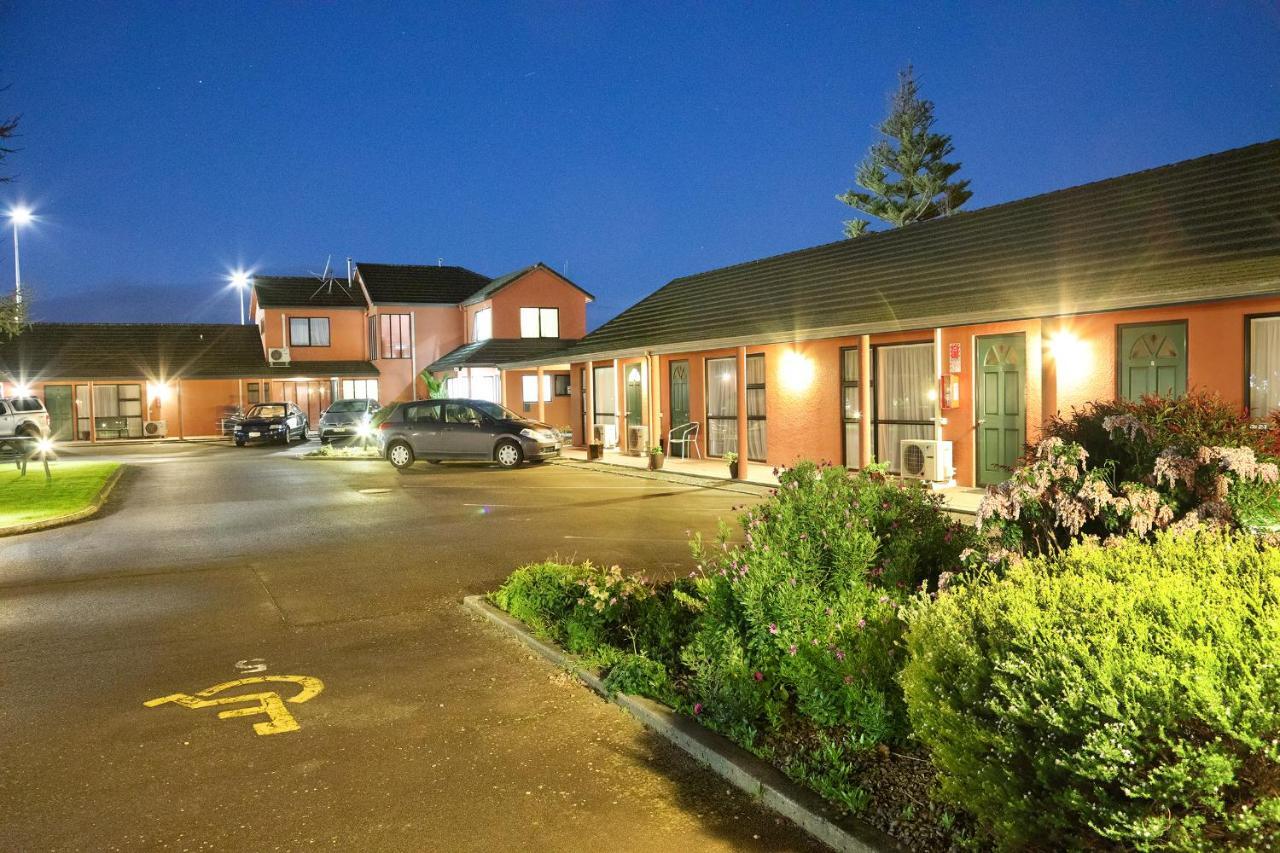 Pavilion Motel & Conference Centre Palmerston North Exterior foto